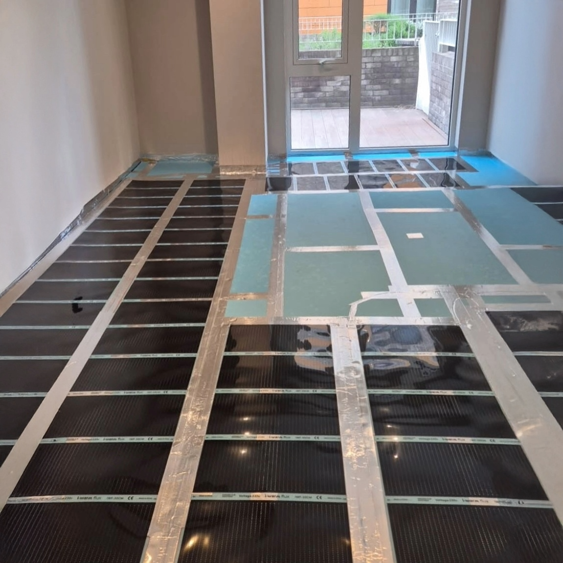 London Install